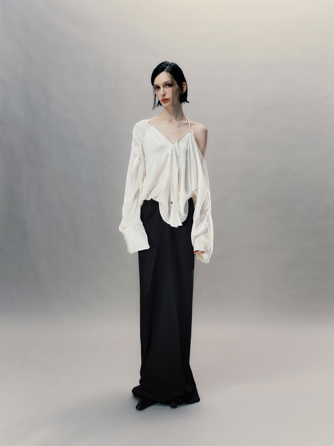 Asymmetric One-shoulder Shirt