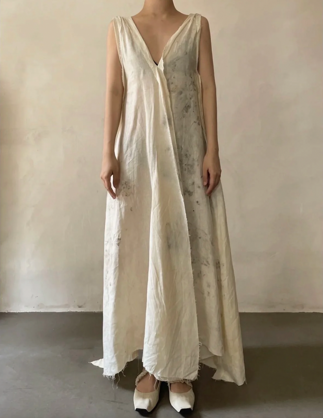 Dyed V-neck Dress