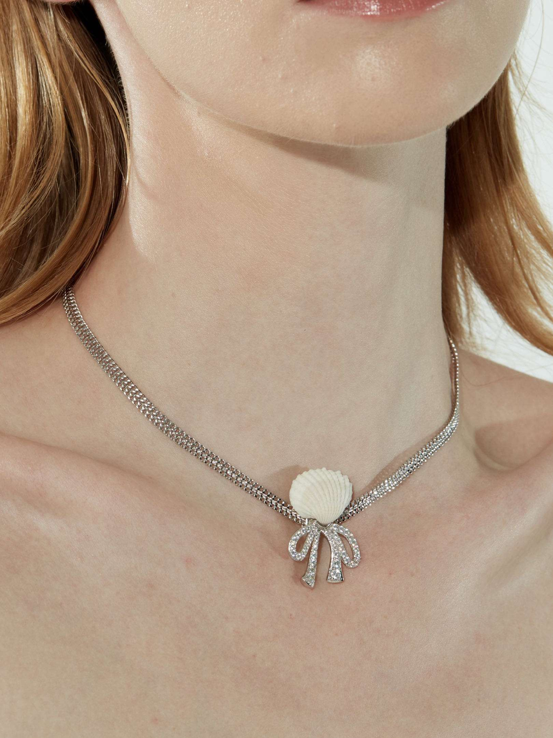 Natural Shell Pavé Ribbon Wide Necklace