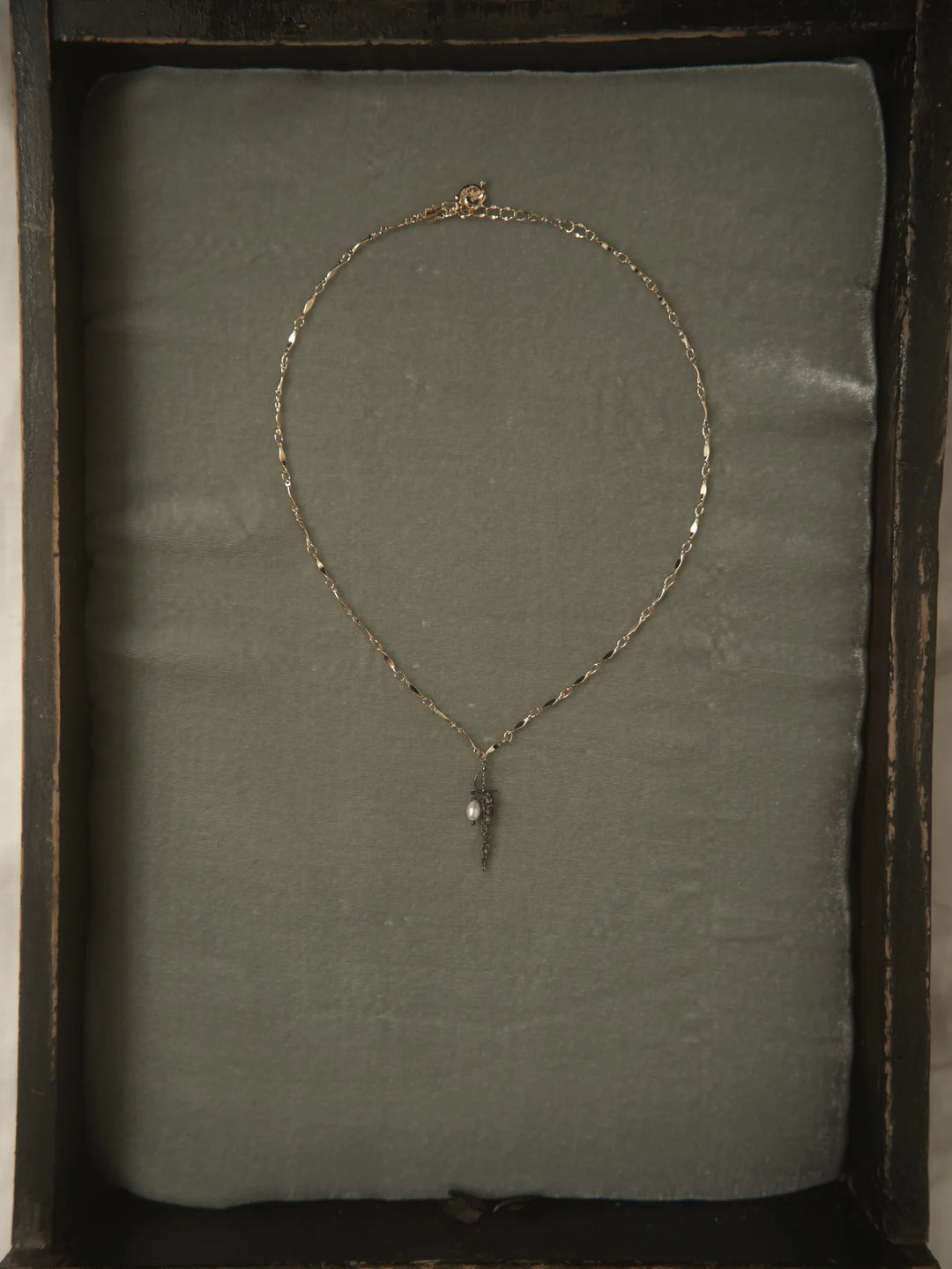 ROSE AND SWORD NECKLACE