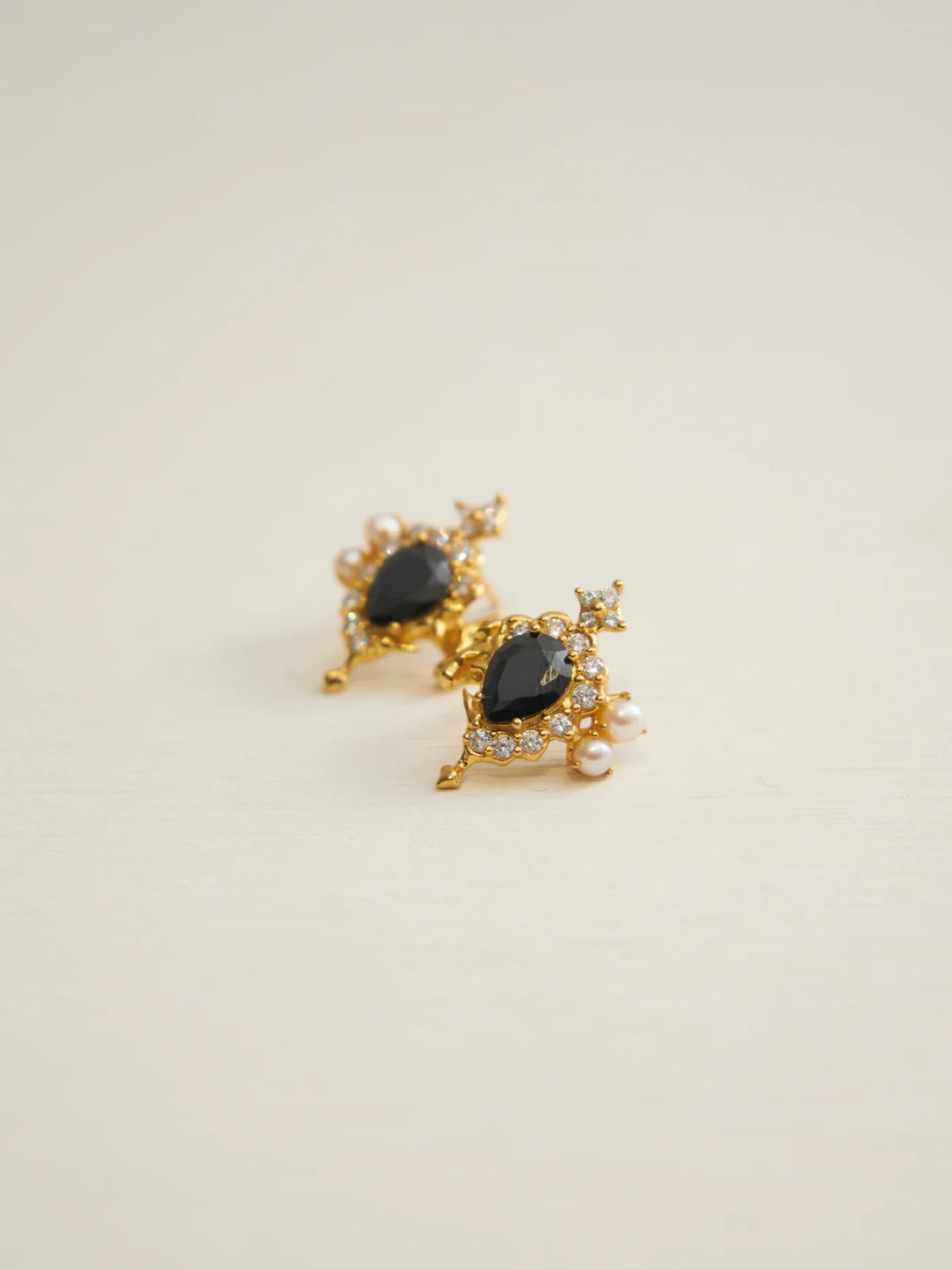 MOLTEN ZIRCON GOLD EARRINGS