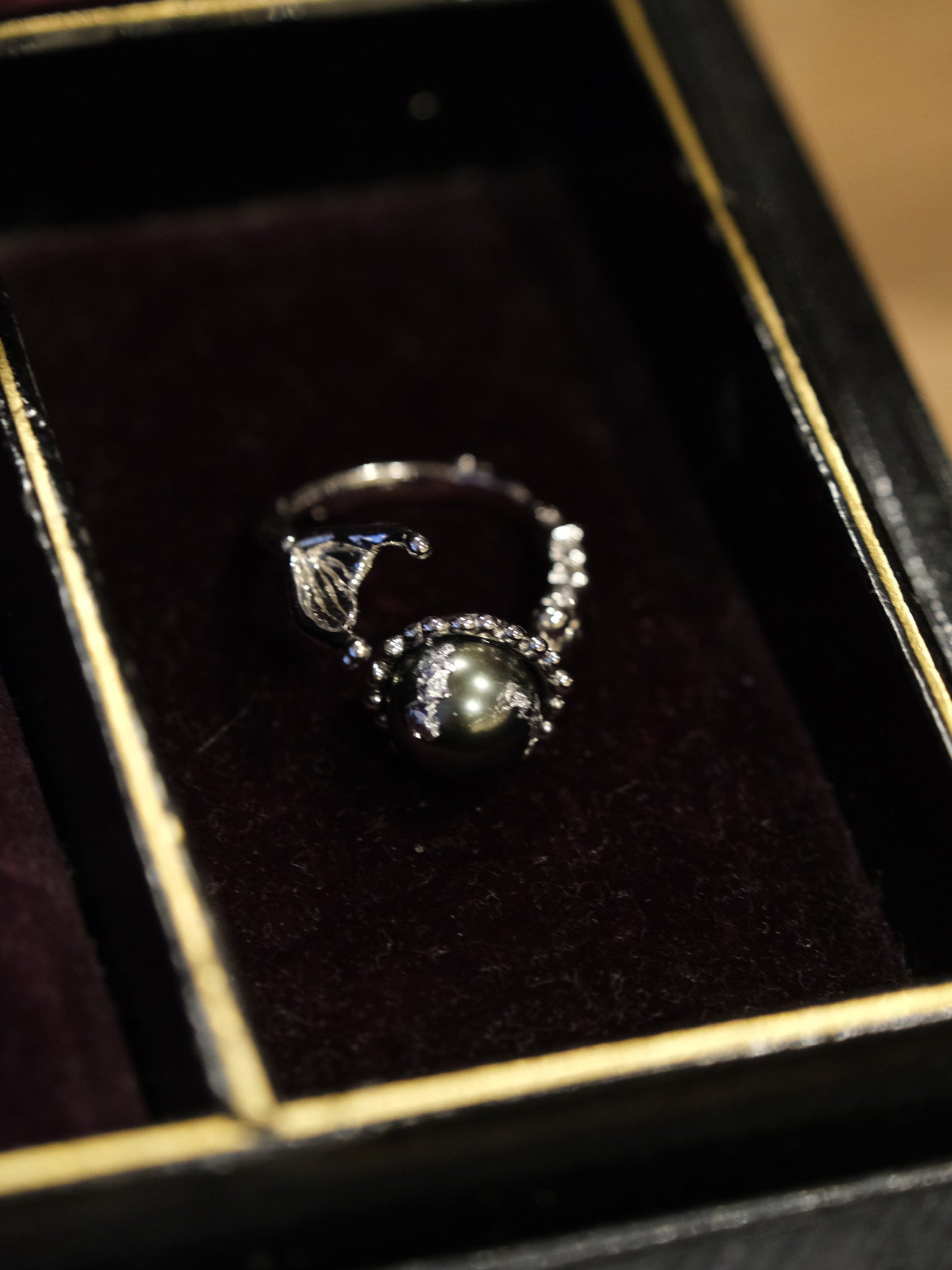 Mermaid ring with pearl sale