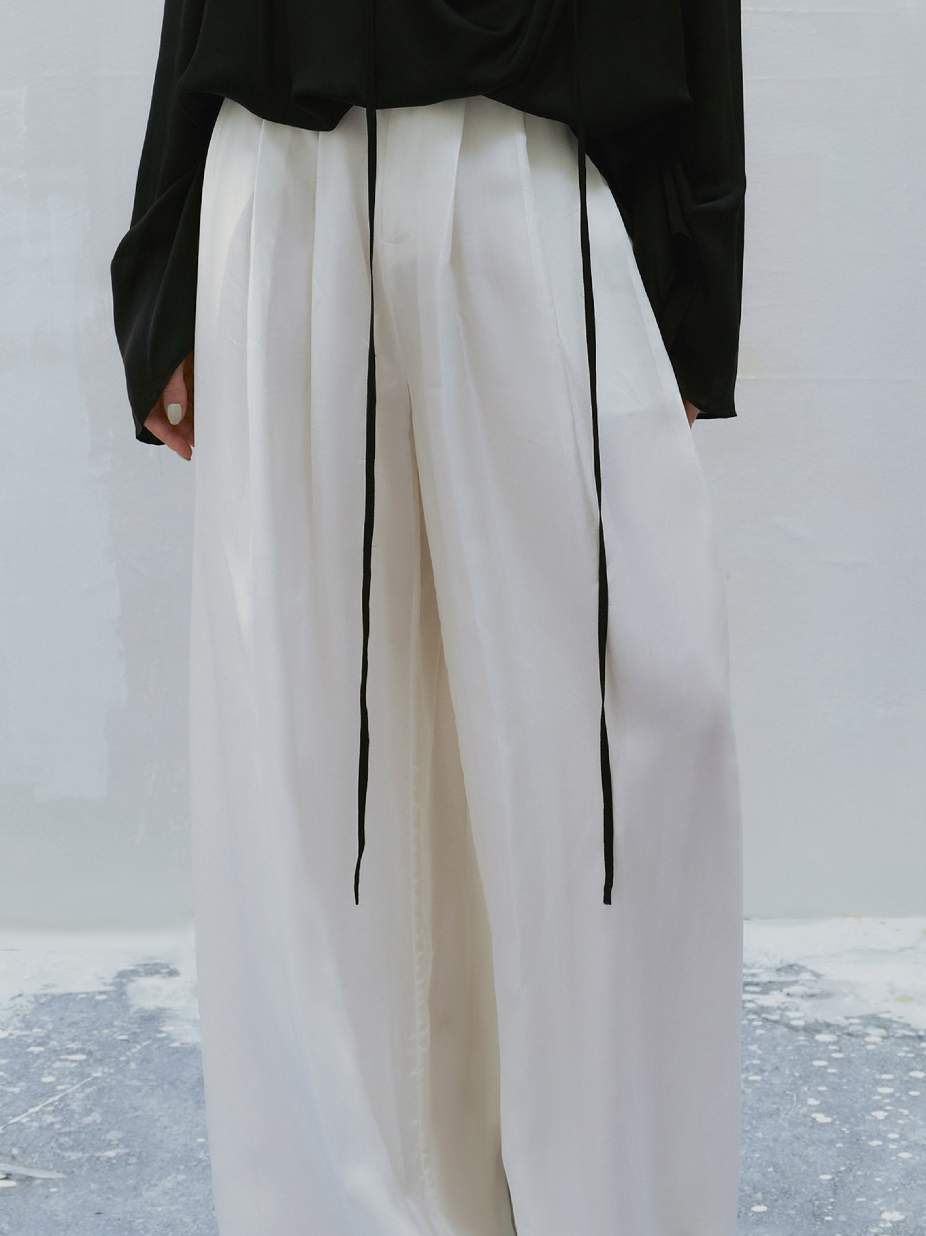 Stacked Pleat Wide Leg Pants