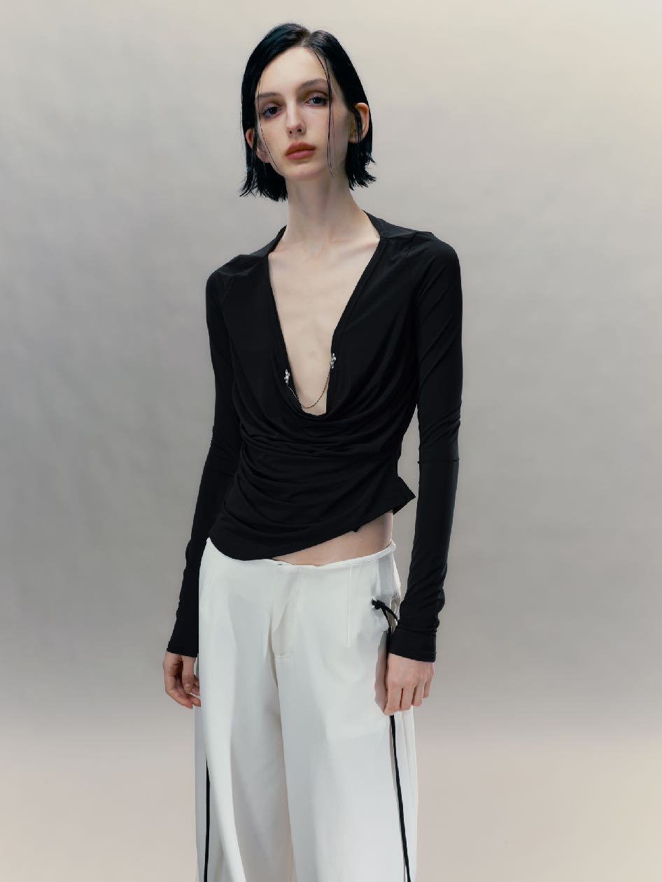 Pendant-embellished Pleated Top
