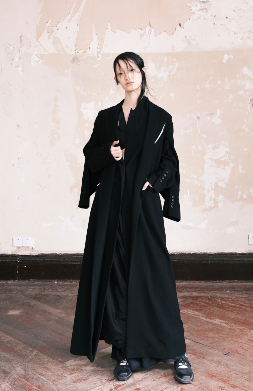 Poetry Coat Black(pre-order)